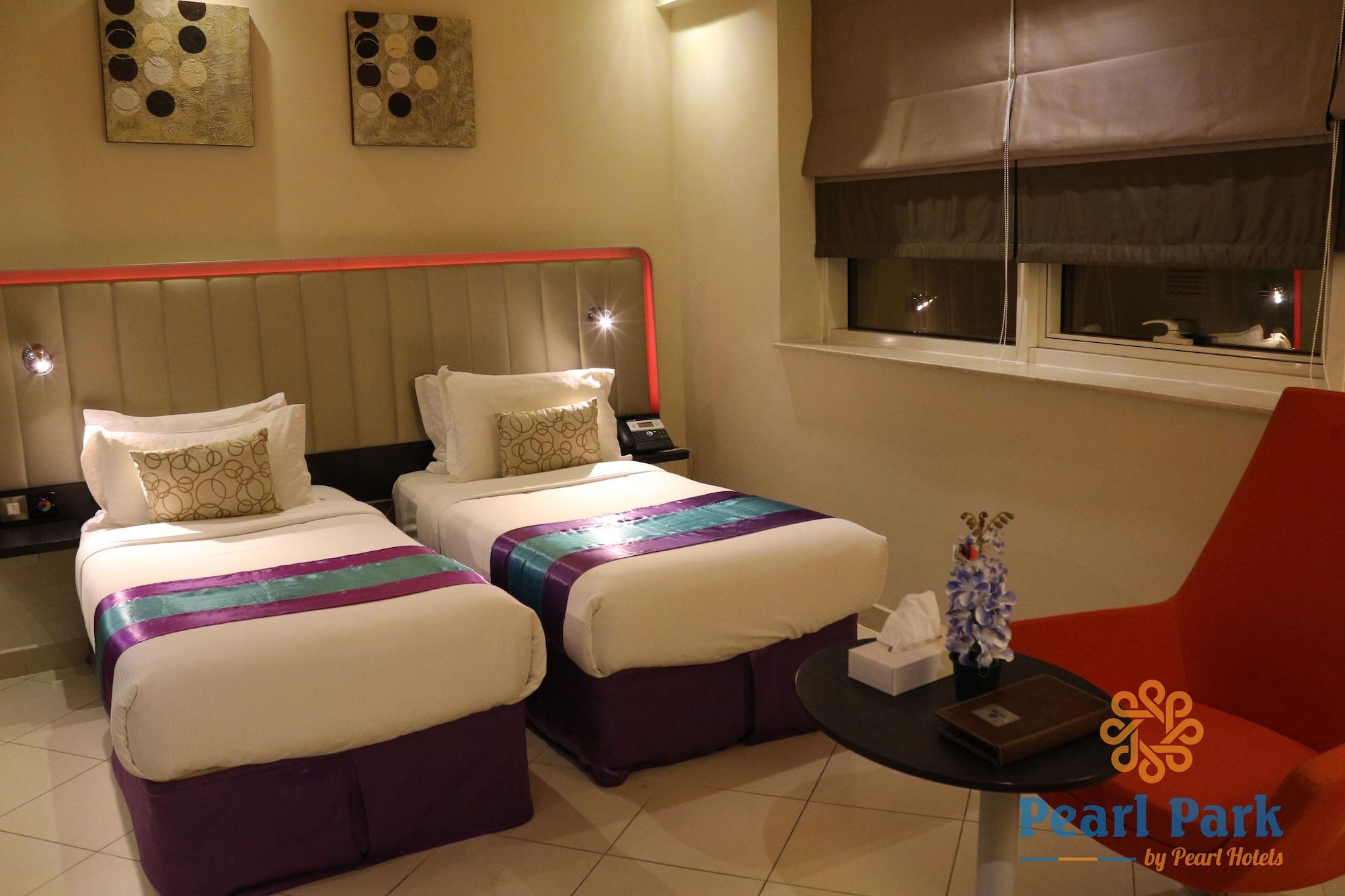 Pearl Executive Hotel Apartments Dubai Bagian luar foto