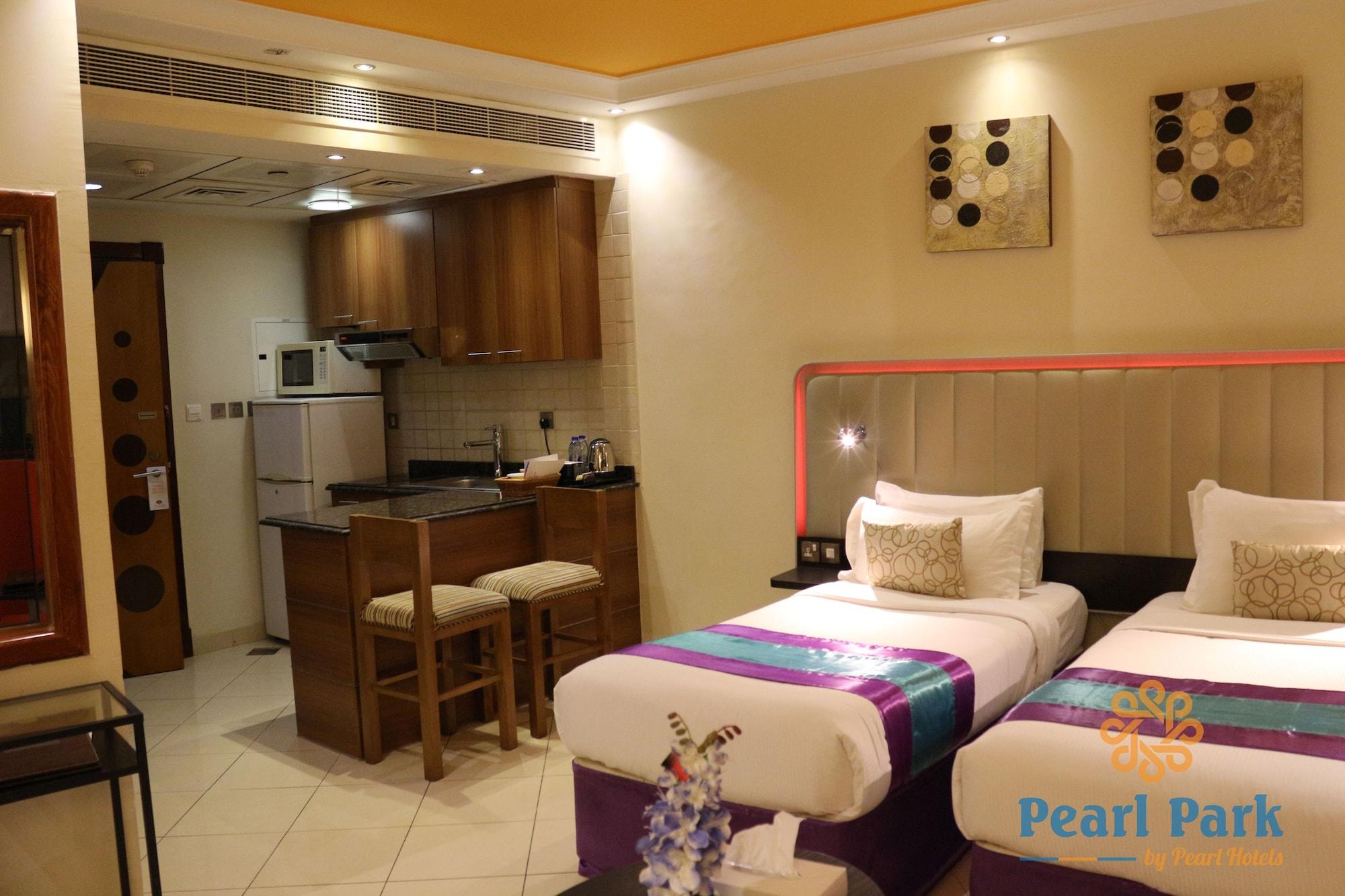 Pearl Executive Hotel Apartments Dubai Bagian luar foto