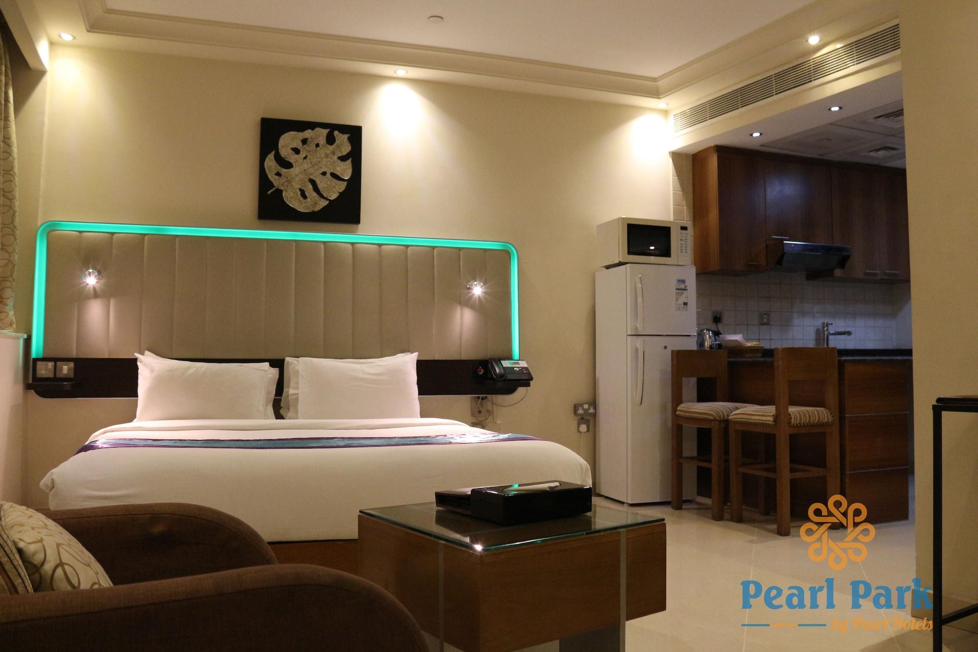 Pearl Executive Hotel Apartments Dubai Bagian luar foto