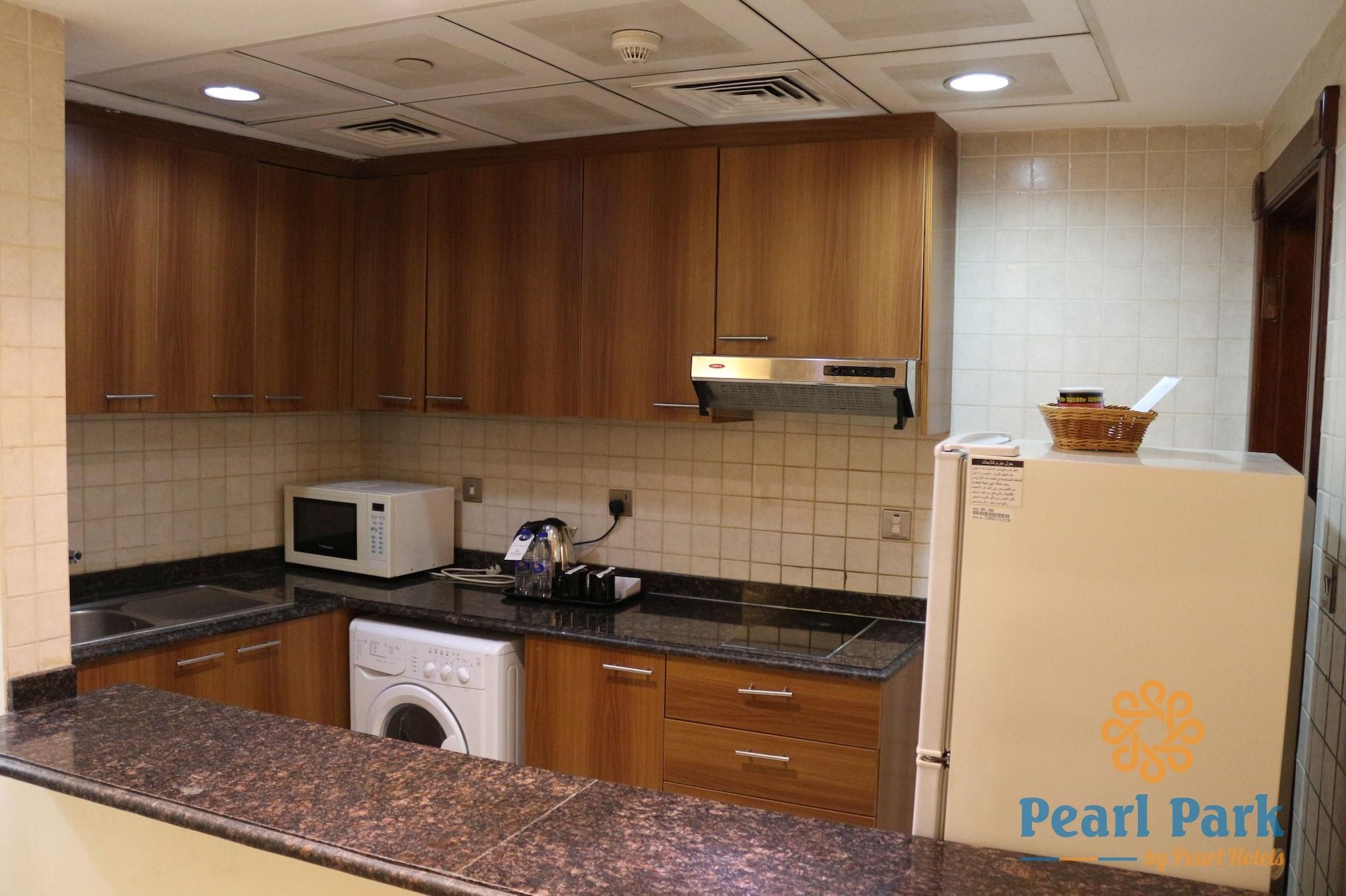 Pearl Executive Hotel Apartments Dubai Bagian luar foto